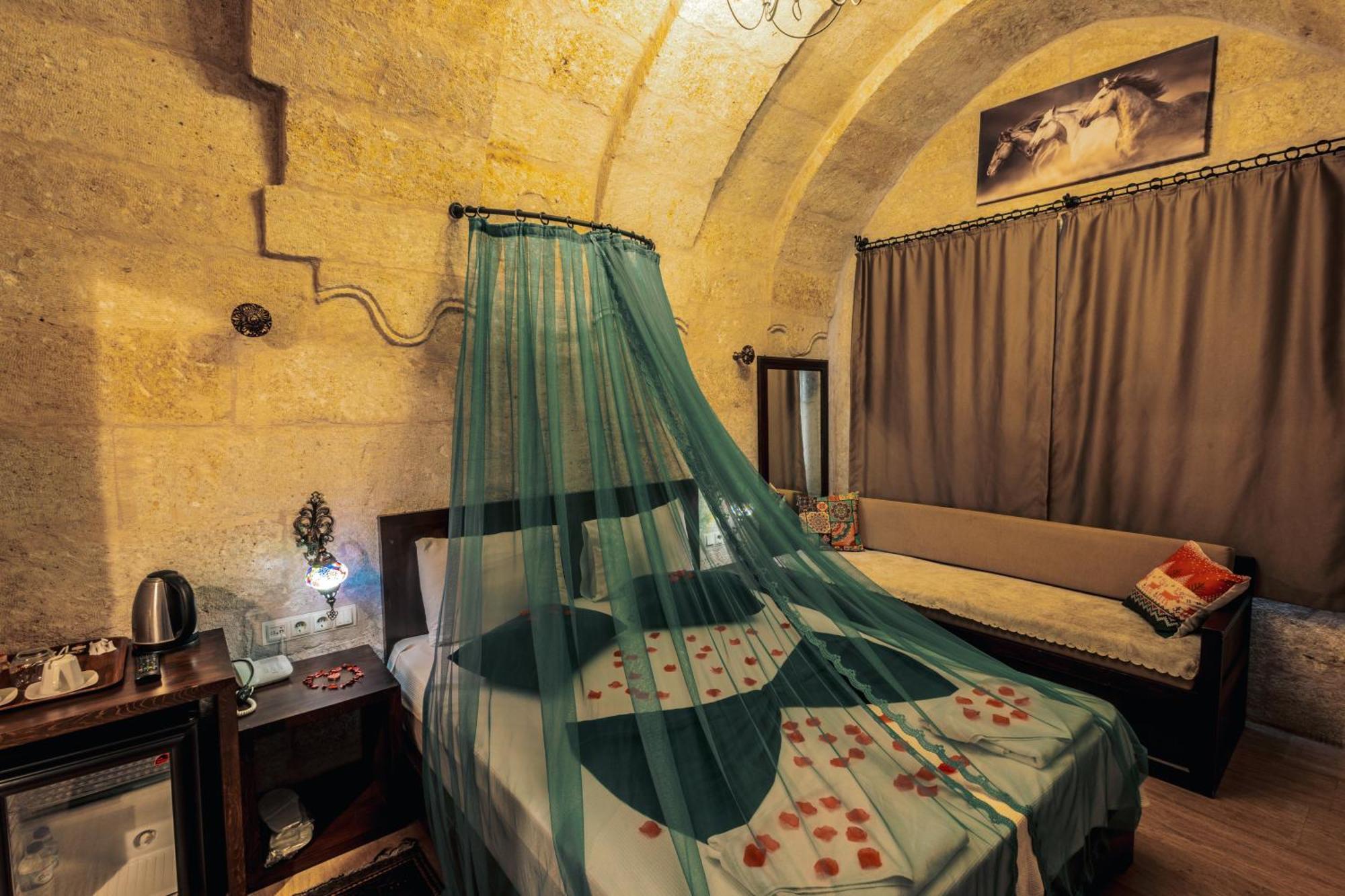 Tafana Cave & Stone Lodge Ürgüp Exterior photo