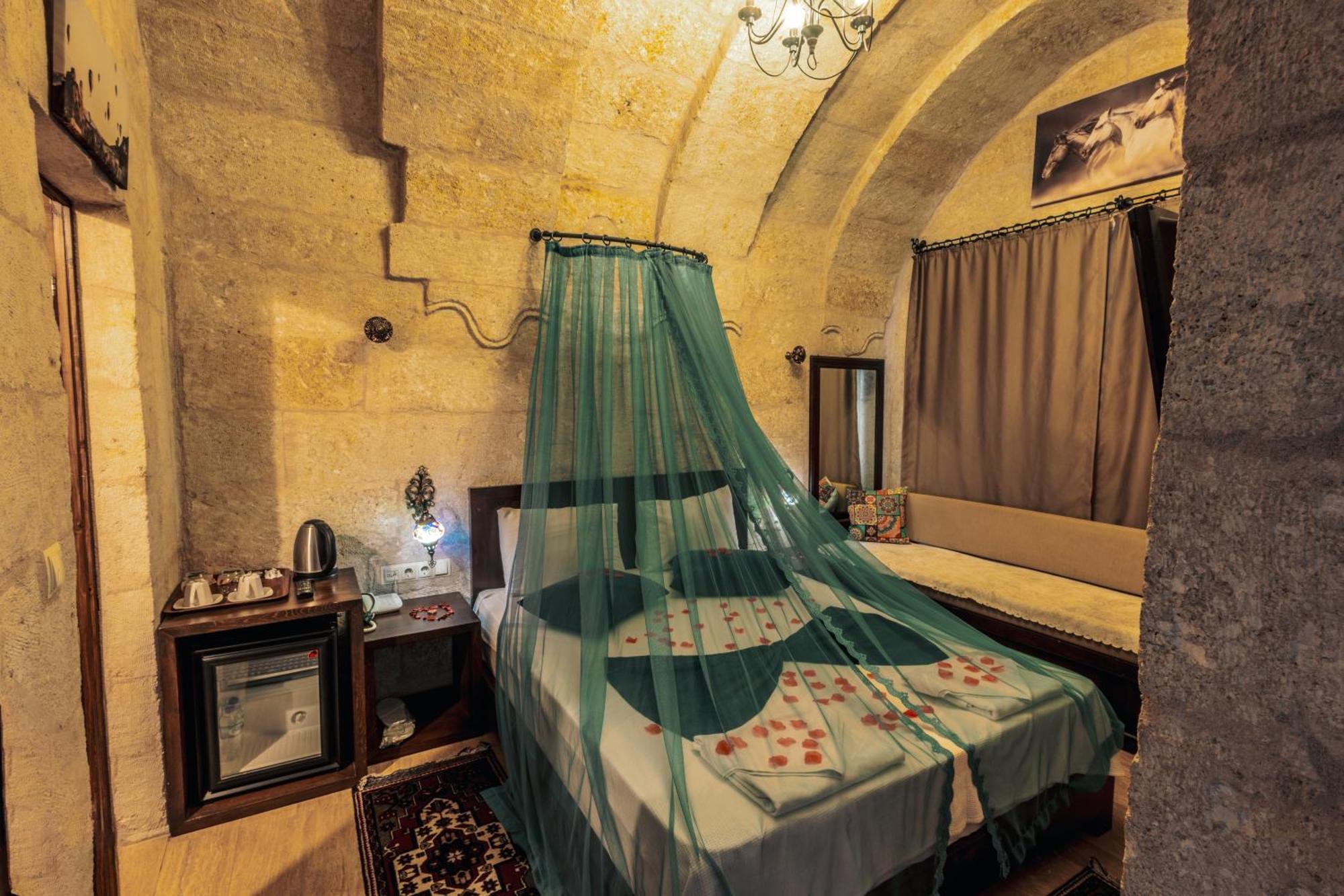 Tafana Cave & Stone Lodge Ürgüp Exterior photo